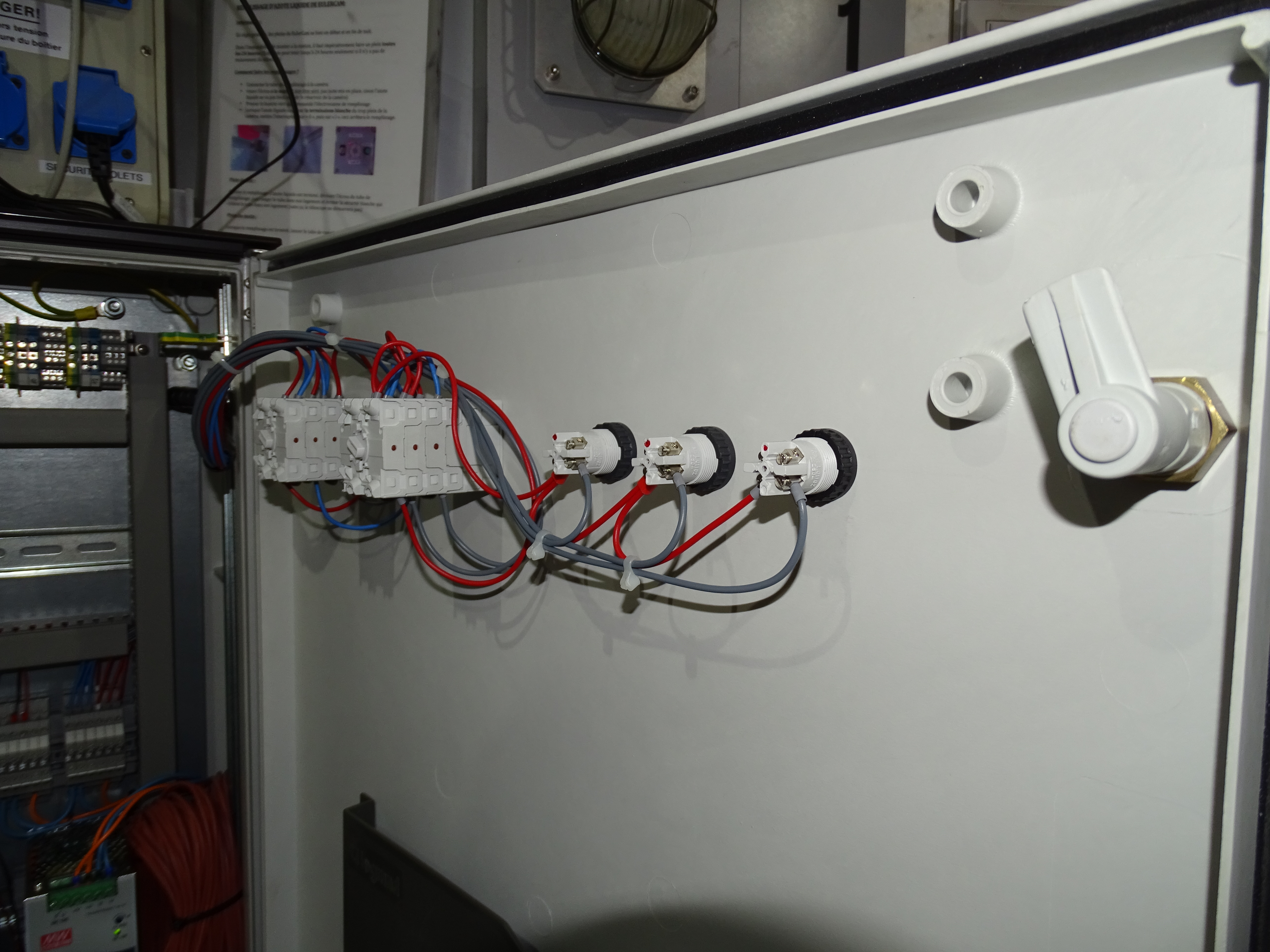 IMG 2025 12 02 15 44 26