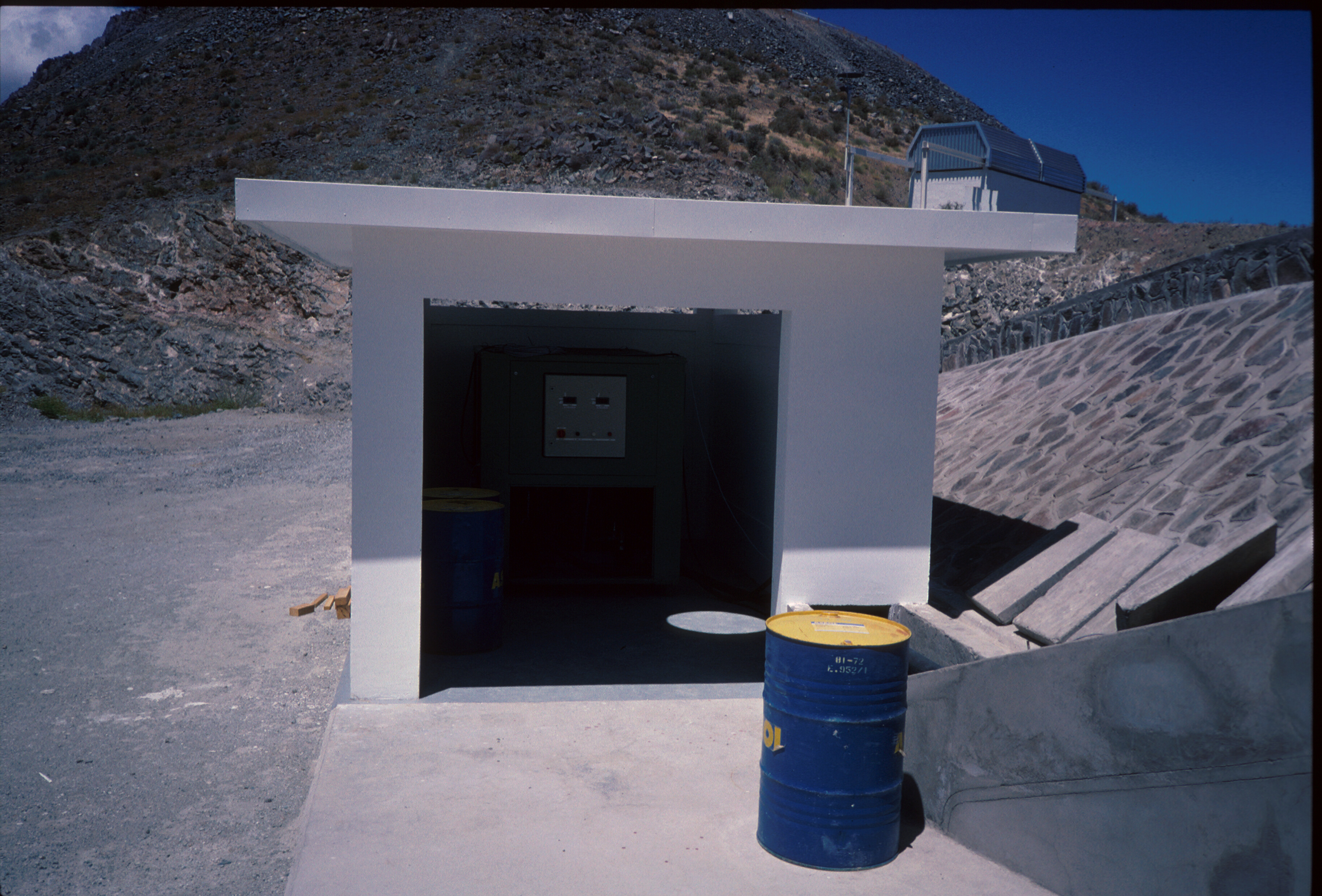 Tel1_009.jpg