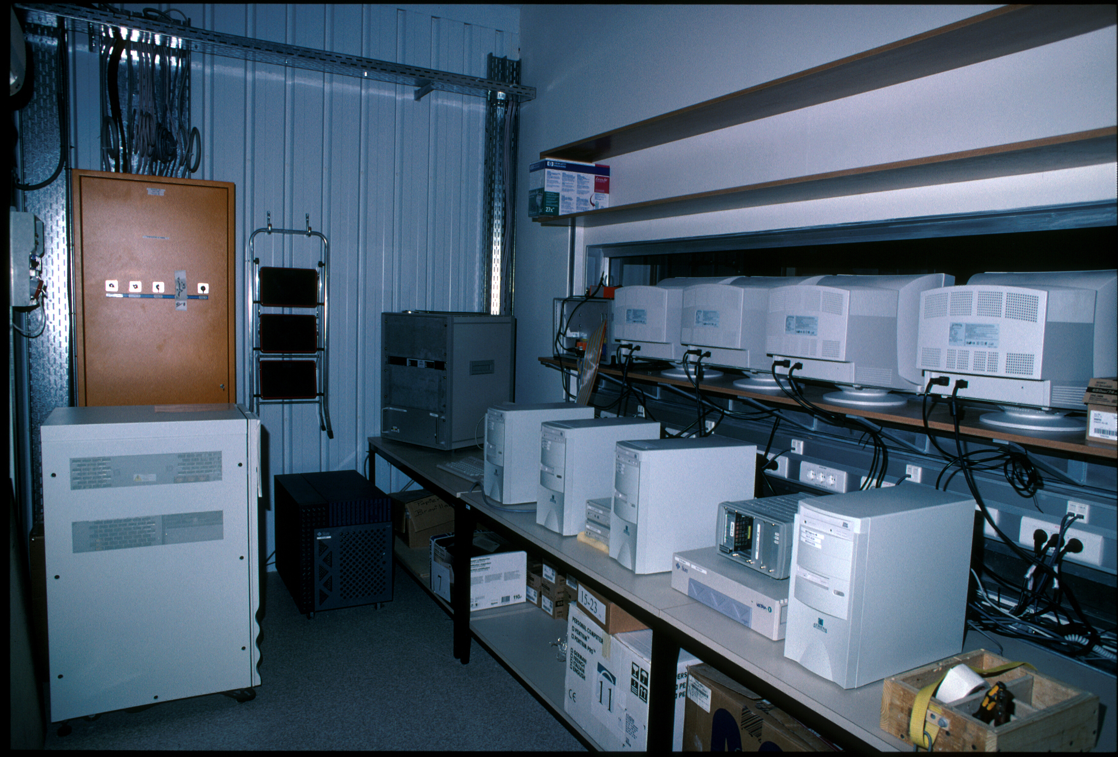 Tel2_032.jpg