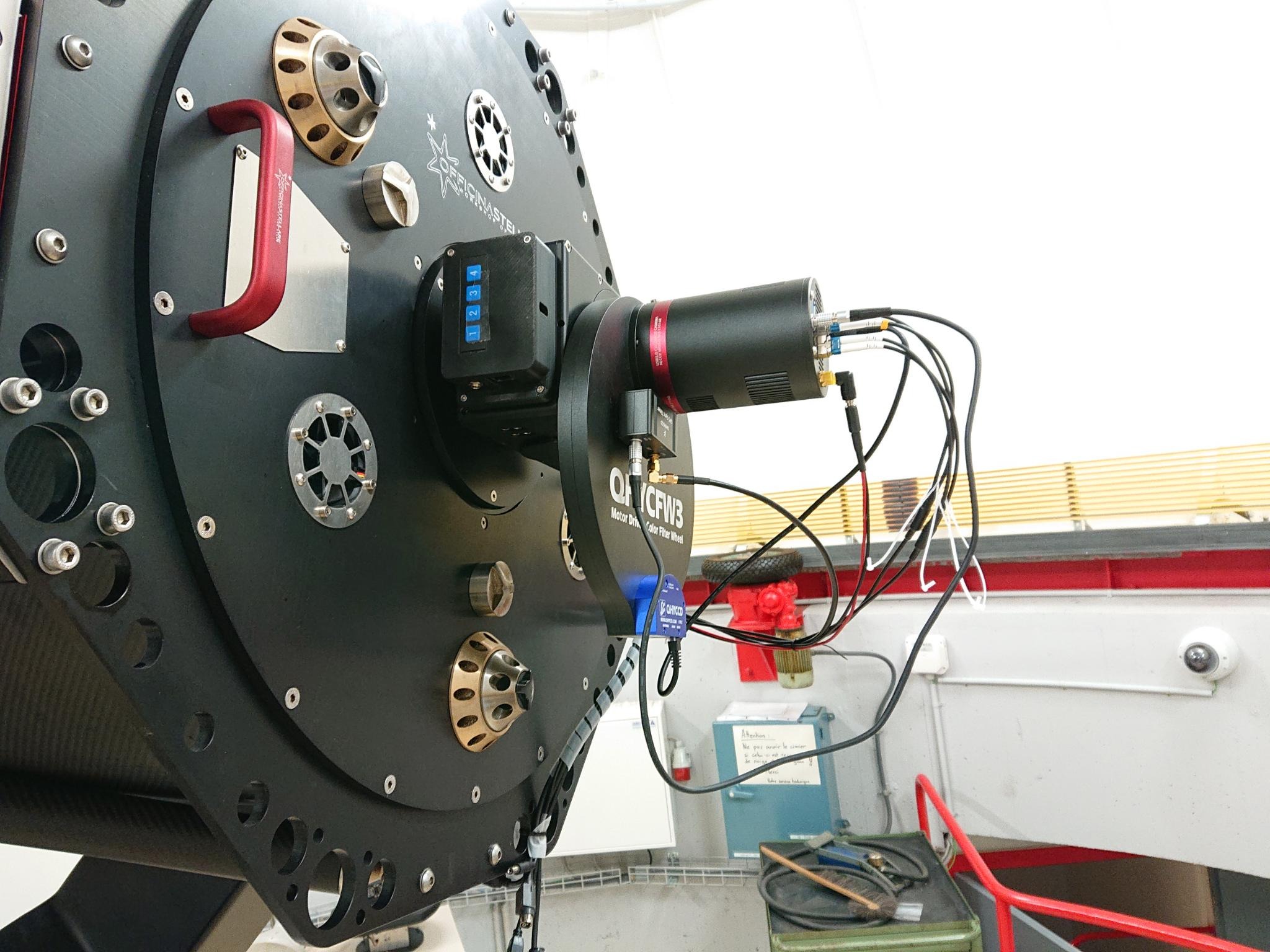 Picture back telescope