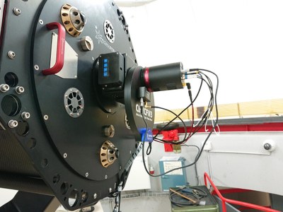 Picture back telescope